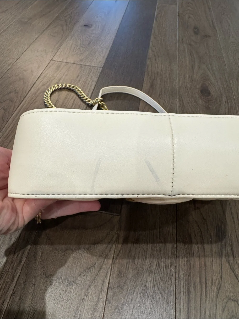 Gucci Cream GG Quilted Shoulder Bag with Gold Chain